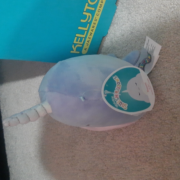 Squishmallow Naomi 5" - Picture 2 of 3